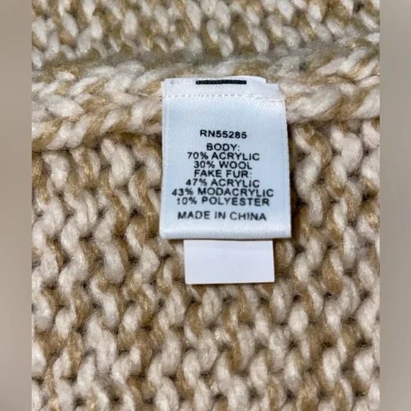 Express size small tan belted wrap sweater with fur collar - Picture 4 of 9